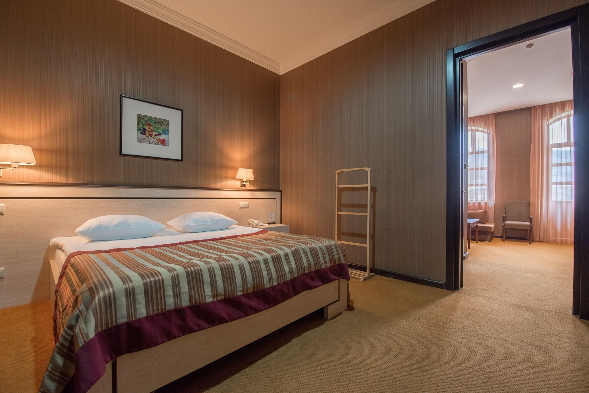 Hotel Rikhe Monika Tbilisi Zewnętrze zdjęcie