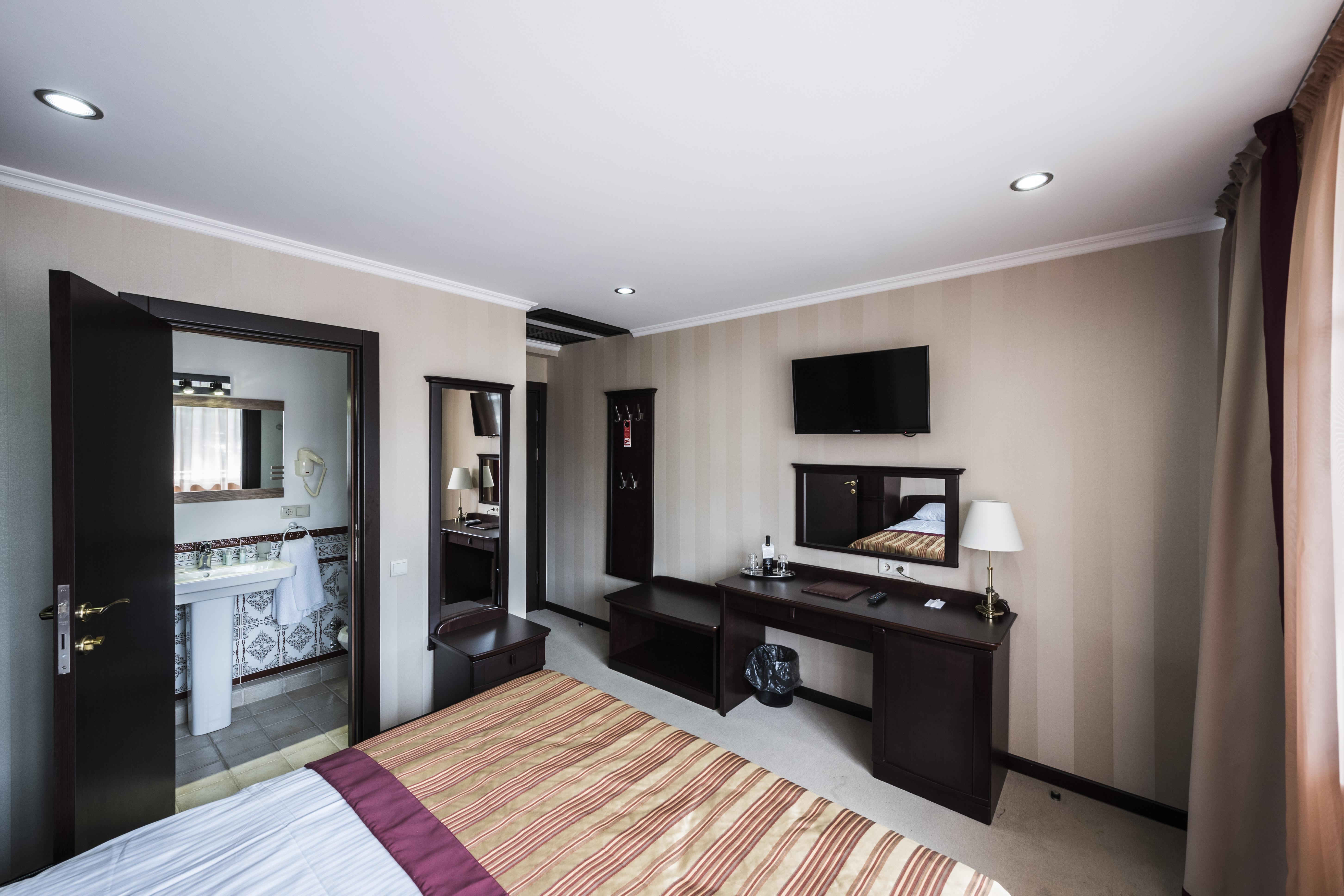Hotel Rikhe Monika Tbilisi Zewnętrze zdjęcie