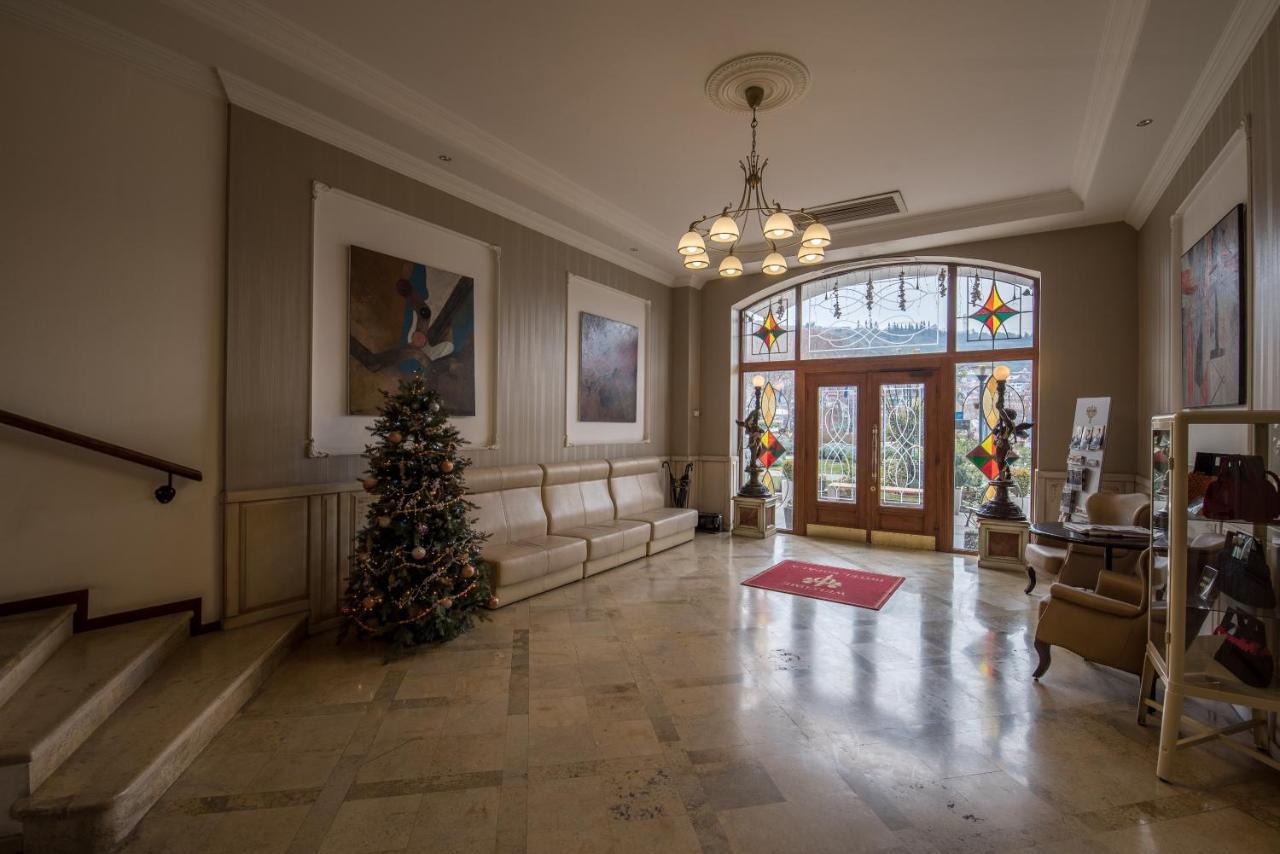 Hotel Rikhe Monika Tbilisi Zewnętrze zdjęcie