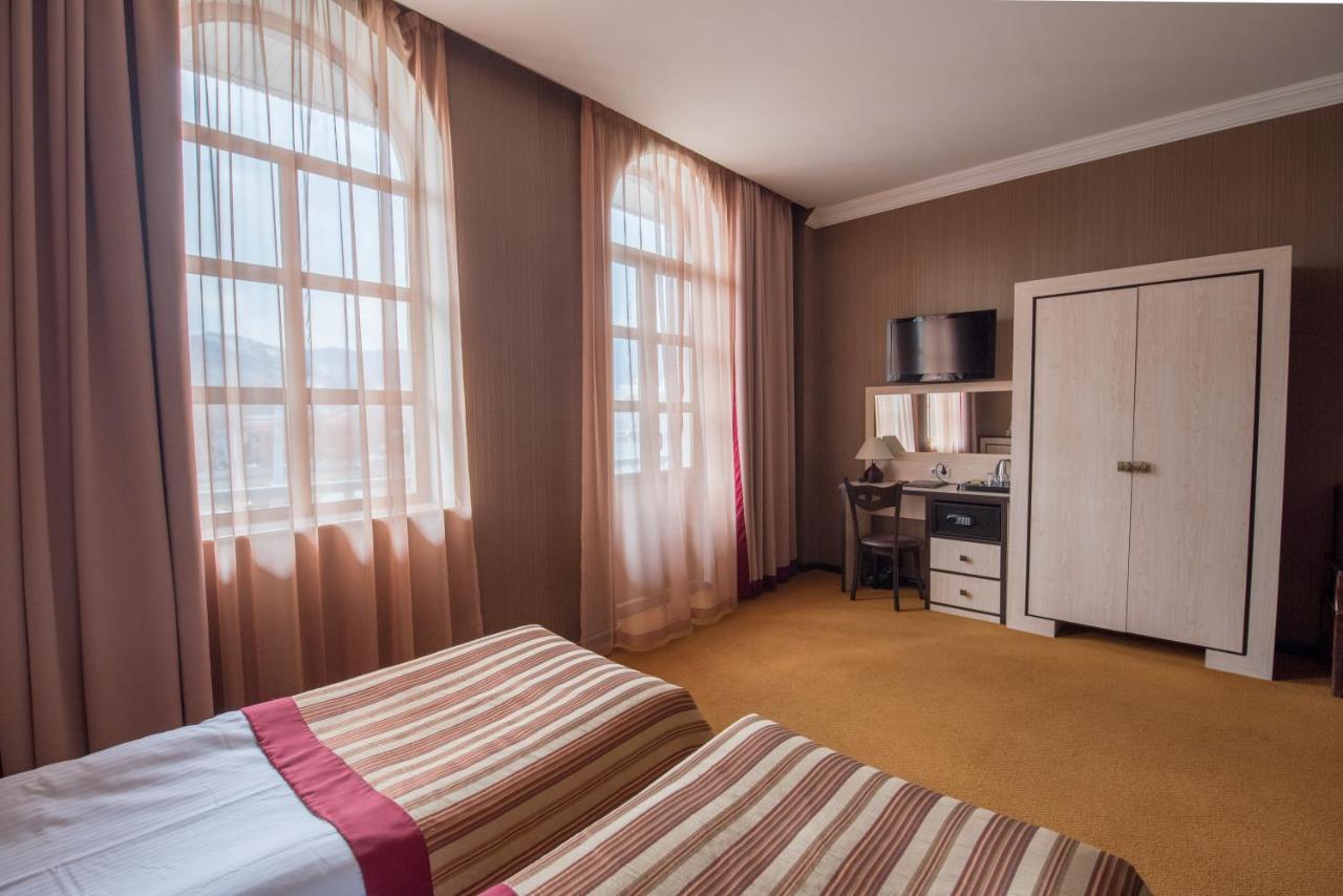 Hotel Rikhe Monika Tbilisi Zewnętrze zdjęcie